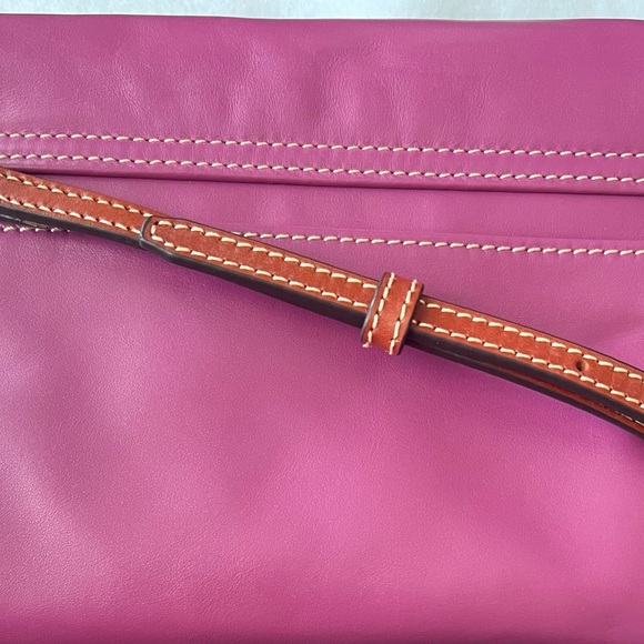 Dooney & Bourke Crossbody - Picture 7 of 8